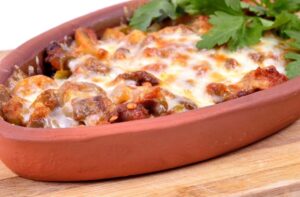 Güveçte Mantarlı Tavuk Tarifi