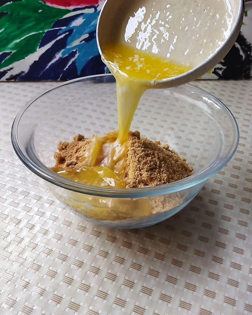 Çilekli Cheesecake Tarifi