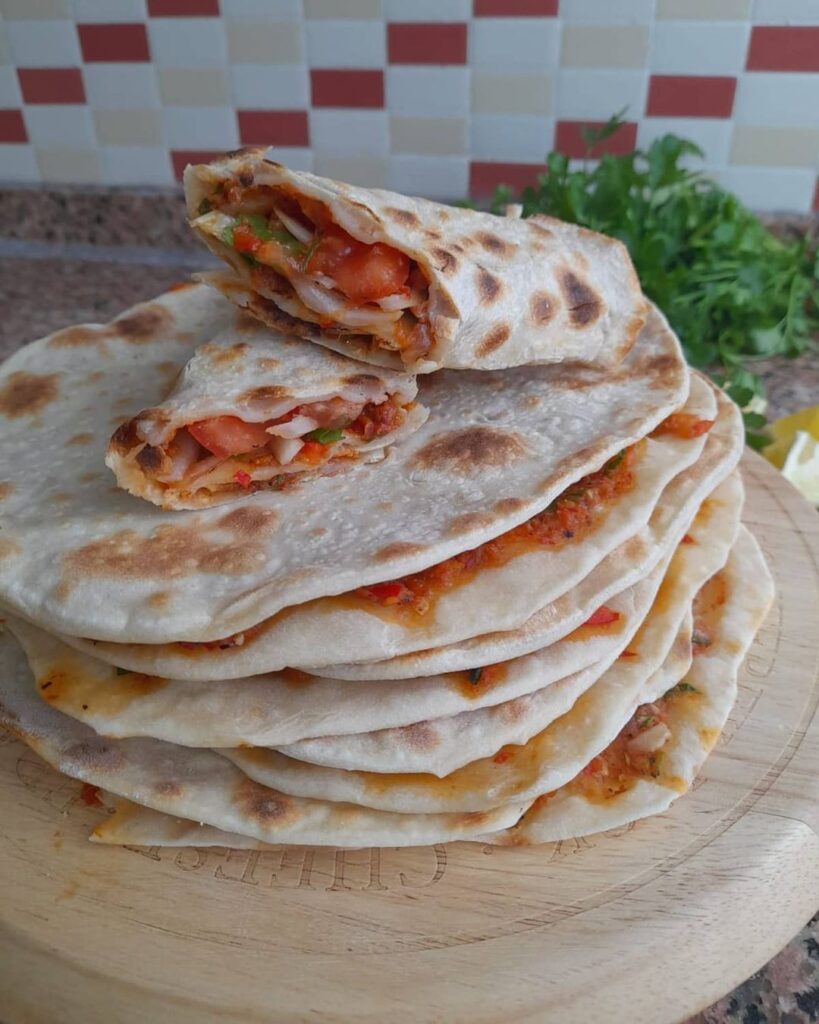 Tavada Lahmacun Tarifi