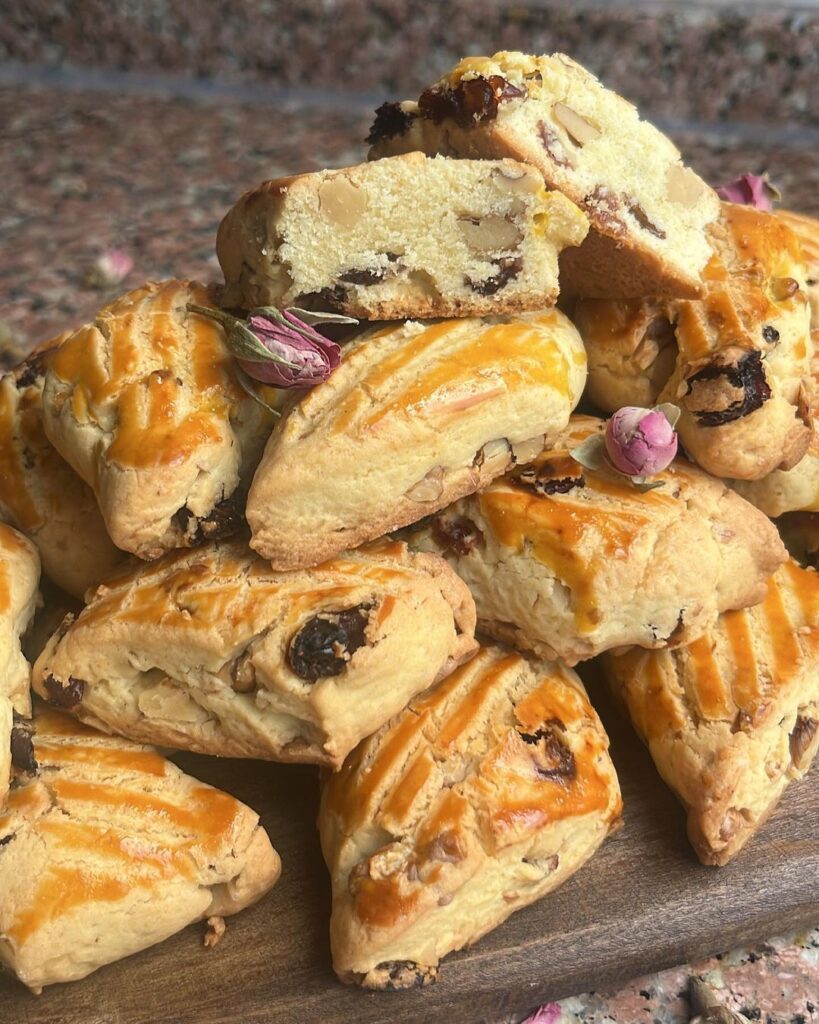 Üzümlü Pastane Kurabiyesi Tarifi