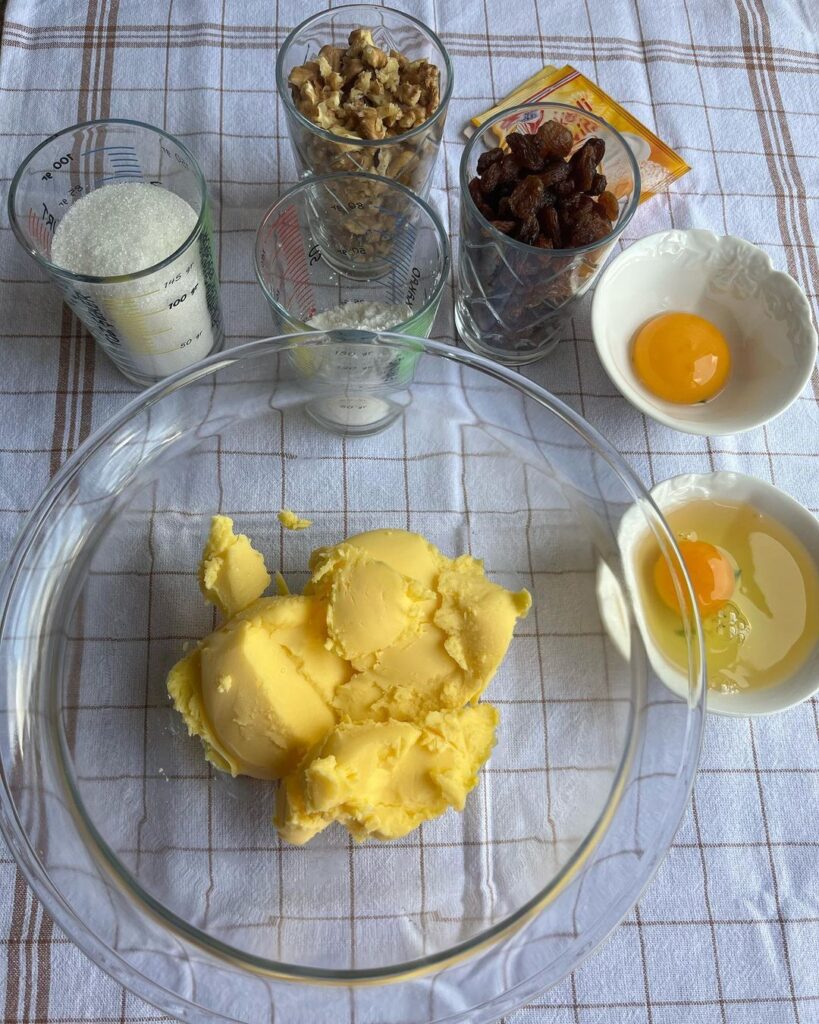 Üzümlü Pastane Kurabiyesi Tarifi