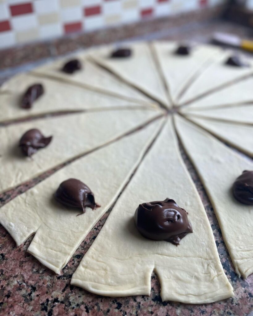 Çikolatalı Kruvasan Tarifi