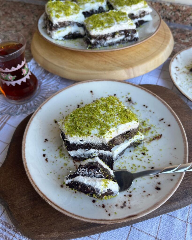 Dilim Saray Sarması Tarifi