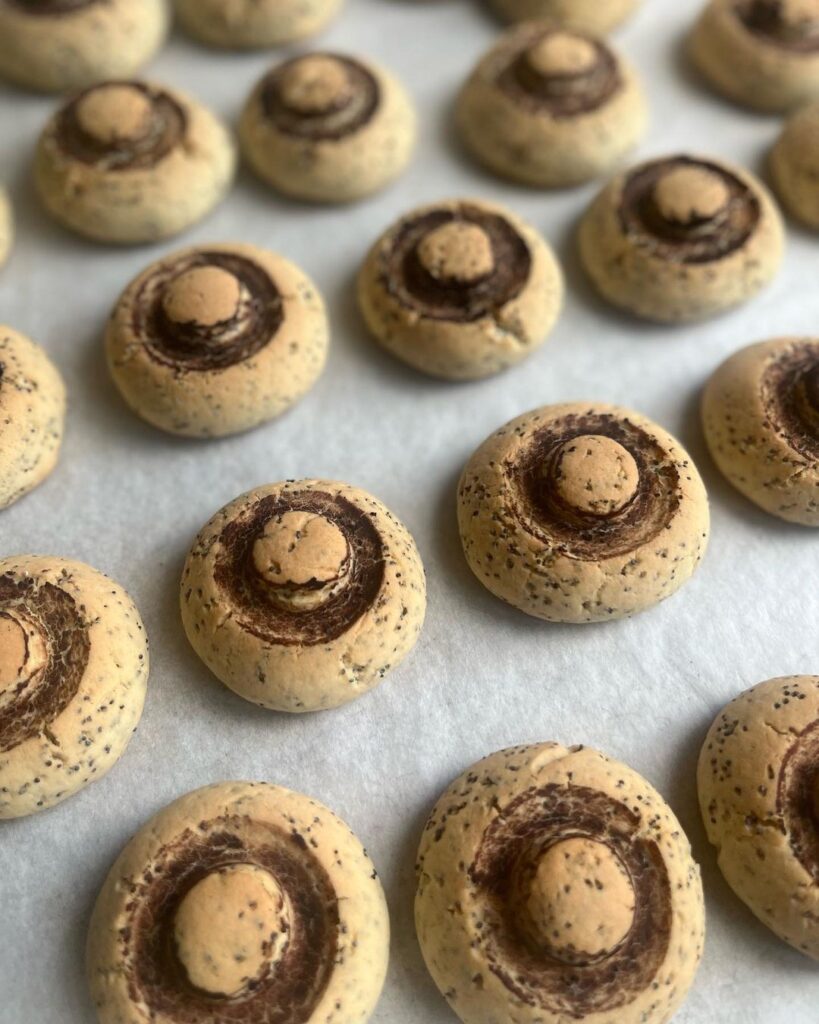 Mavi Haşhaşlı Mantar Kurabiye Tarifi