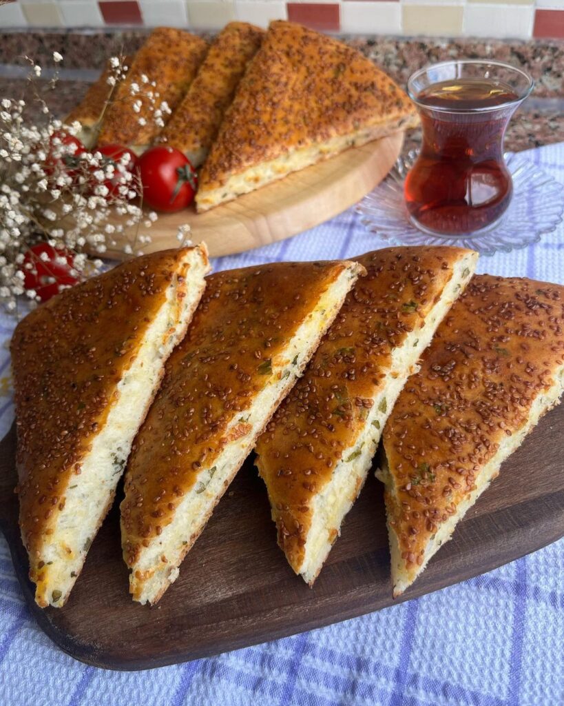 Pratik Çörek Tarifi