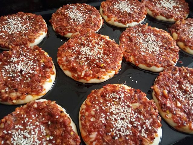 Biberli Ekmek Tarifi