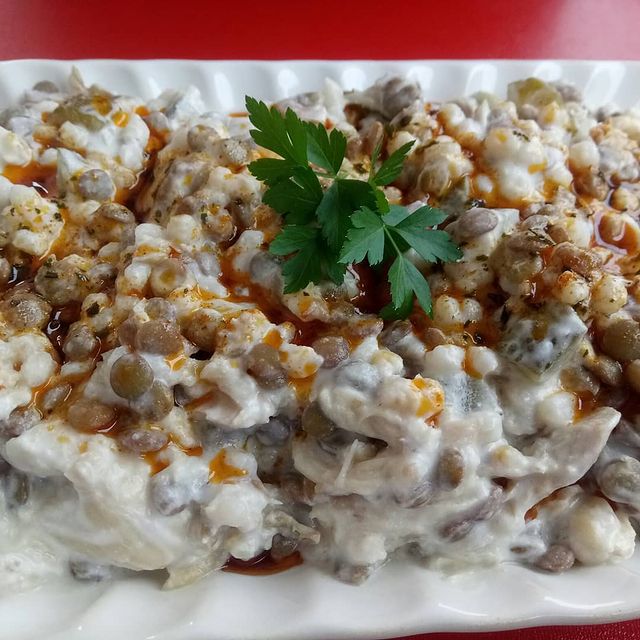 Tavuklu Mercimek Salatası Tarifi
