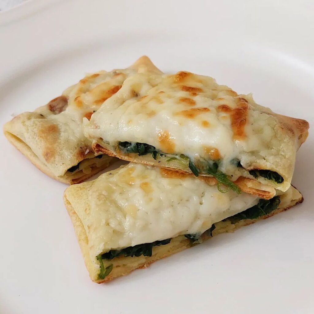 Beşamelli,Ispanaklı Krep Bohçaları Tarifi