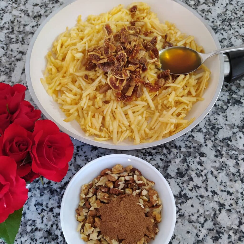 Elmalı Turta Tarifi