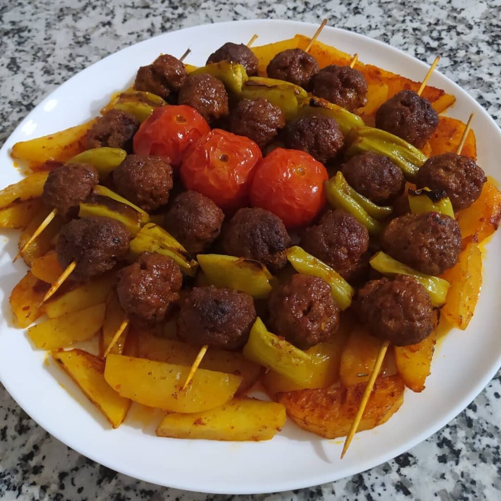 Şiş Köfte Tarifi