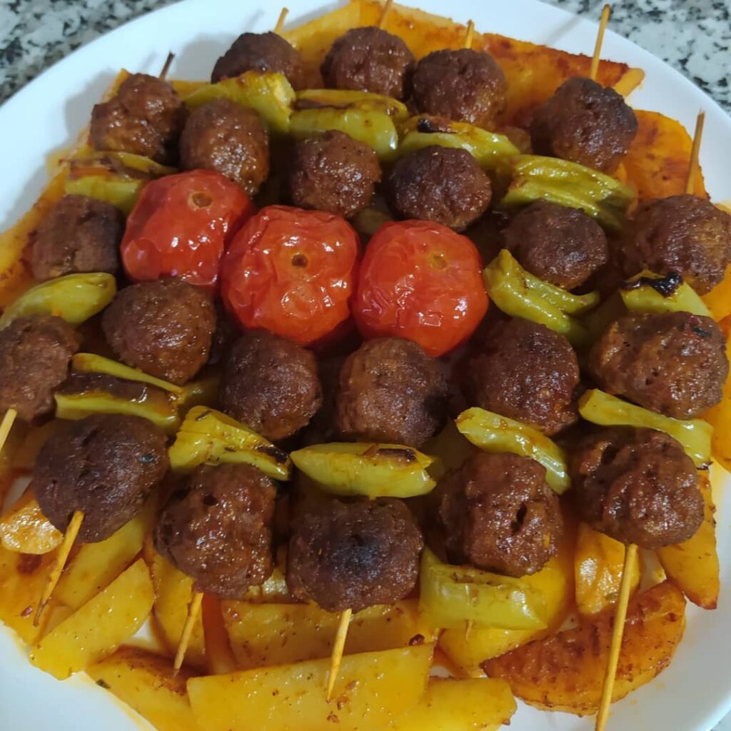 Şiş Köfte Tarifi