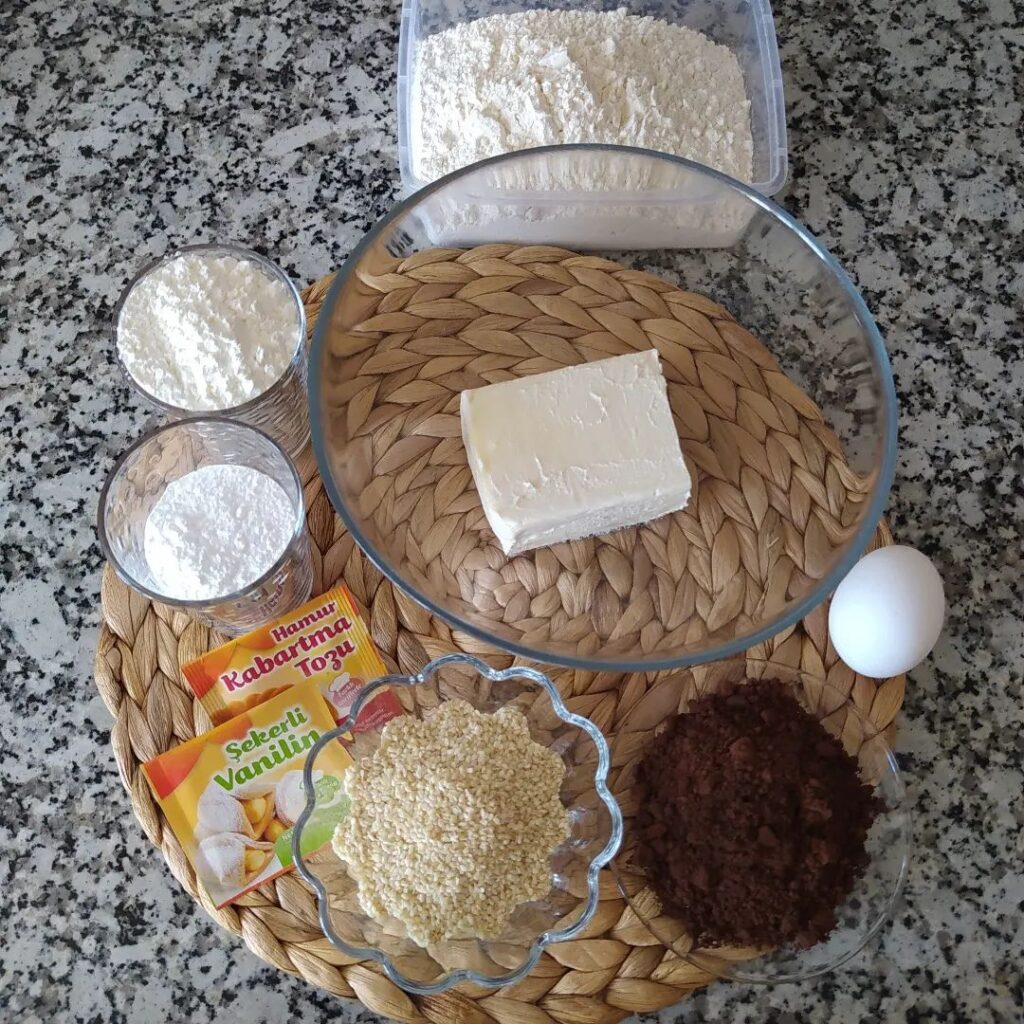 Susamlı Çatlak Kurabiye Tarifi