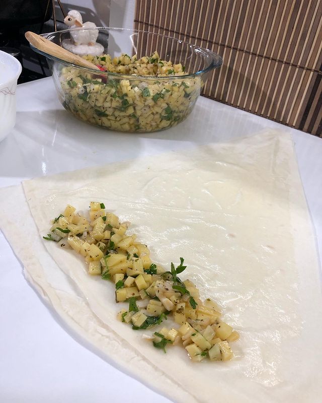 Patatesli Börek Tarifi , Patatesli Börek Tarifi Nasıl Yapılır?