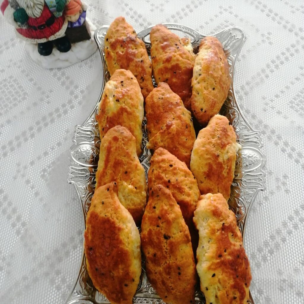 Çörek Otlu Poğça Tarifi