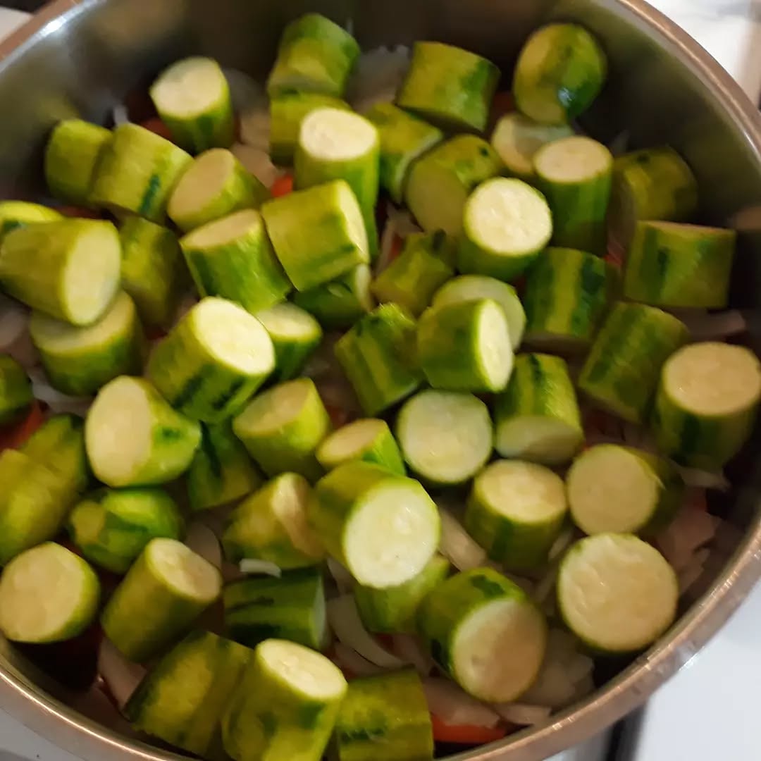 Çiğden Zeytinyağlı Kabak Tarifi